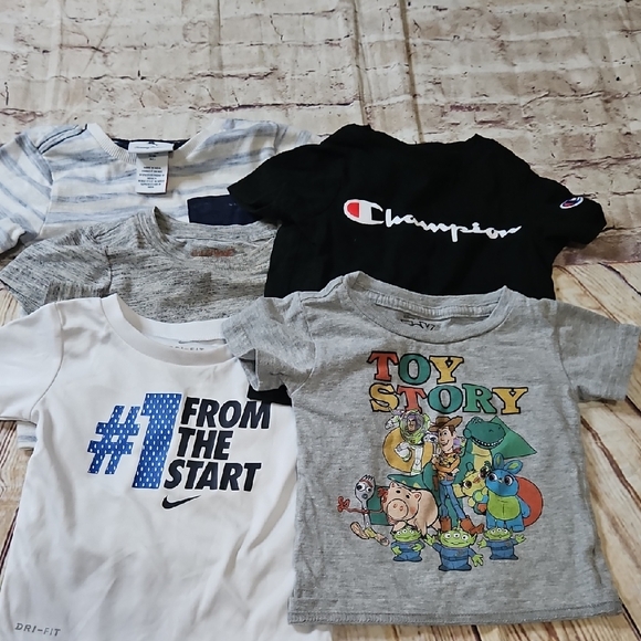 Toddler Lot‎ Of 5 Boys Shirts Size 12 Months - Picture 1 of 6